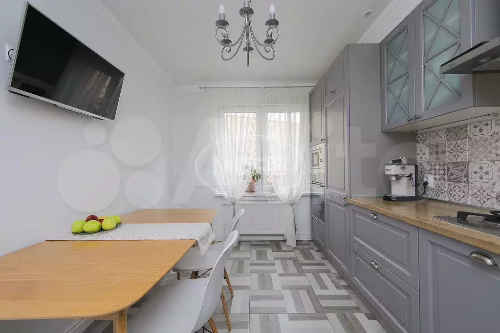 3-к. квартира, 78 м, 3/9 эт. - Фото 1