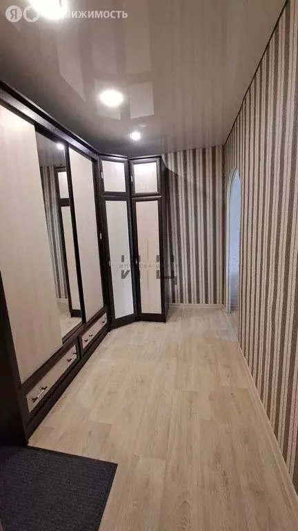 1-комнатная квартира: посёлок городского типа Атамановка, улица ... - Фото 0