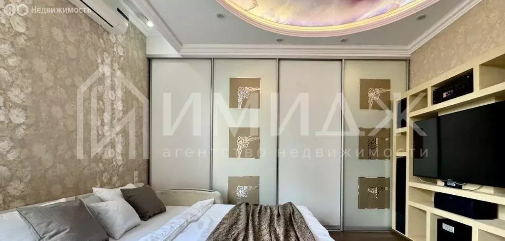 2-комнатная квартира: Адлер, улица Чкалова, 40/2 (60 м) - Фото 1