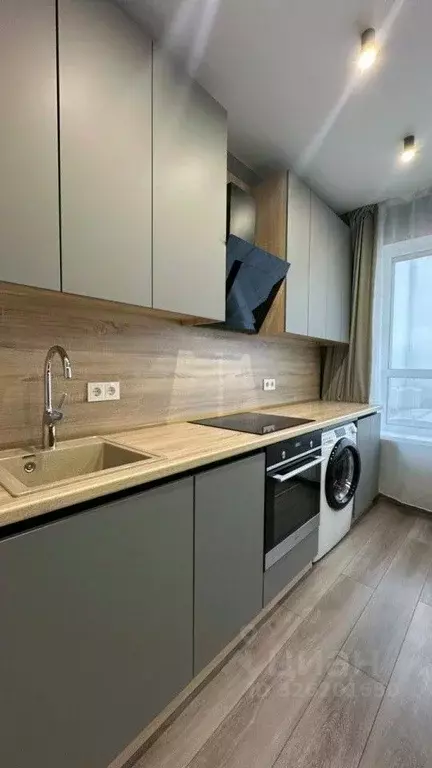 1-к кв. Свердловская область, Екатеринбург ул. Онежская, 4 (39.9 м) - Фото 1