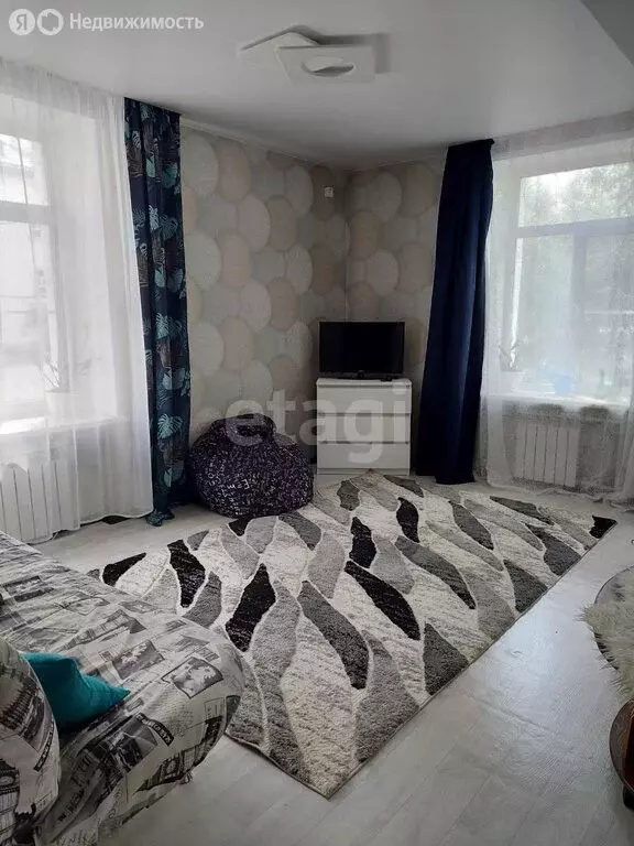 3-комнатная квартира: Юрга, улица Леонова, 17 (57.5 м) - Фото 1