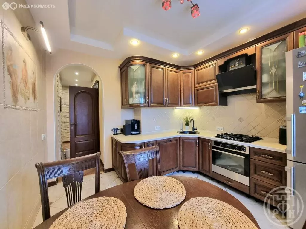 3-комнатная квартира: Сертолово, улица Ветеранов, 8к2 (84.5 м) - Фото 1