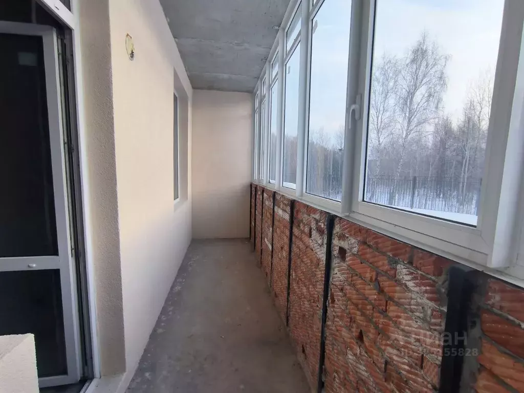 1-к кв. Новосибирская область, Новосибирск ул. Петухова, 172 (39.8 м) - Фото 1