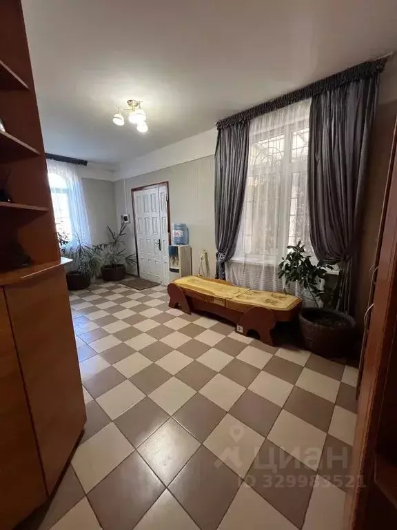 Дом в Ставропольский край, Кисловодск ул. Кирова, 50 (140 м) - Фото 2