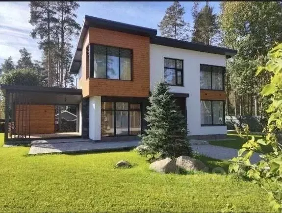 Коттедж в Ленинградская область, Выборгский район, Рощинское городское ... - Фото 1