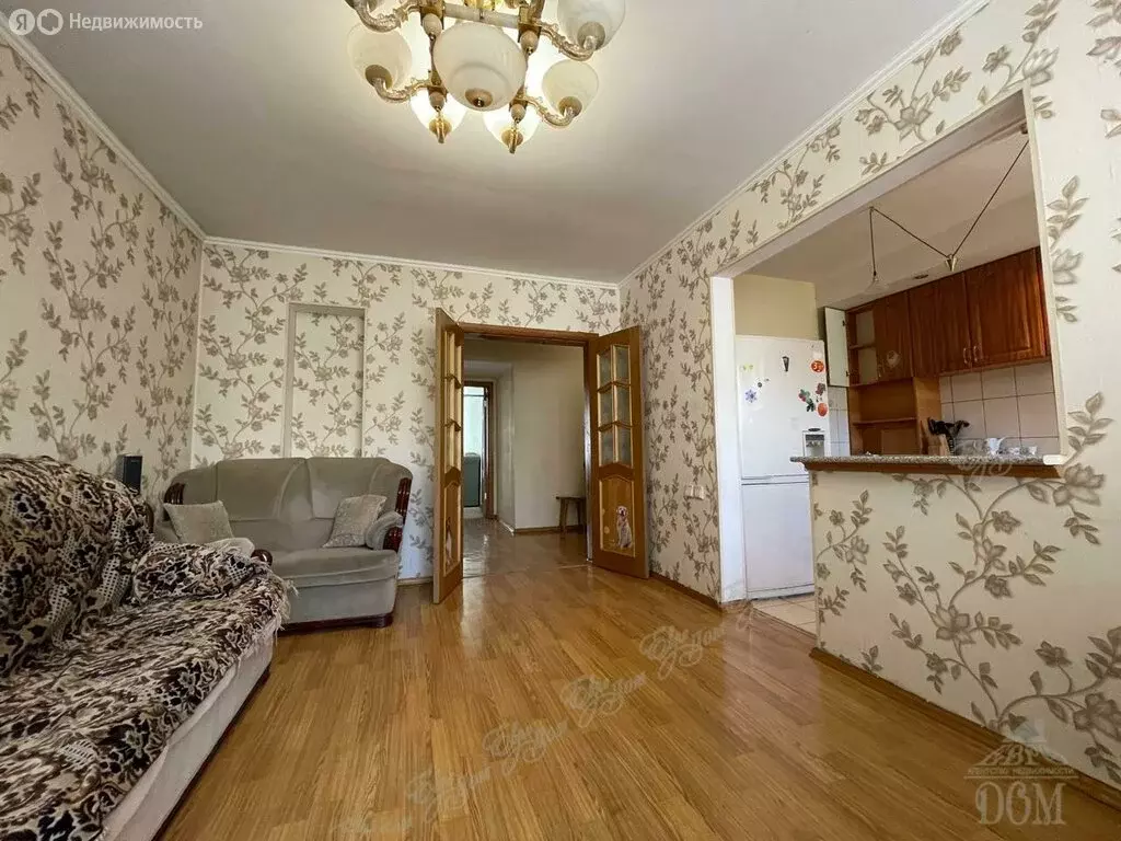 2-комнатная квартира: Биробиджан, улица Ленина, 42 (55.5 м) - Фото 0