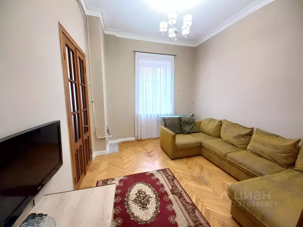 2-к кв. Северная Осетия, Владикавказ ул. Кирова, 64 (42.0 м) - Фото 1