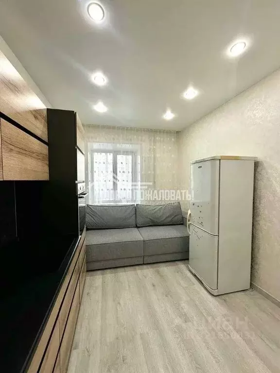 1-к кв. Хакасия, Абакан ул. Генерала Тихонова, 6 (37.5 м) - Фото 2