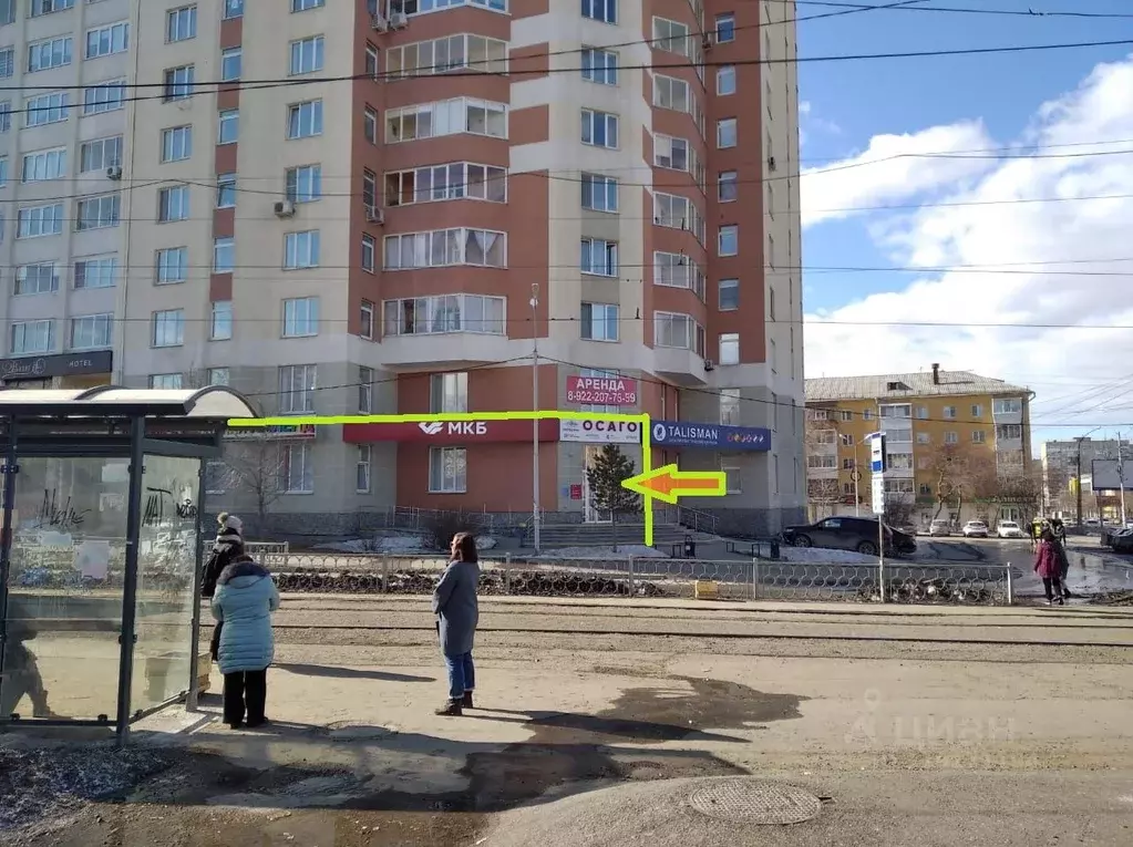 Торговая площадь в Свердловская область, Екатеринбург ул. Кузнецова, ... - Фото 1