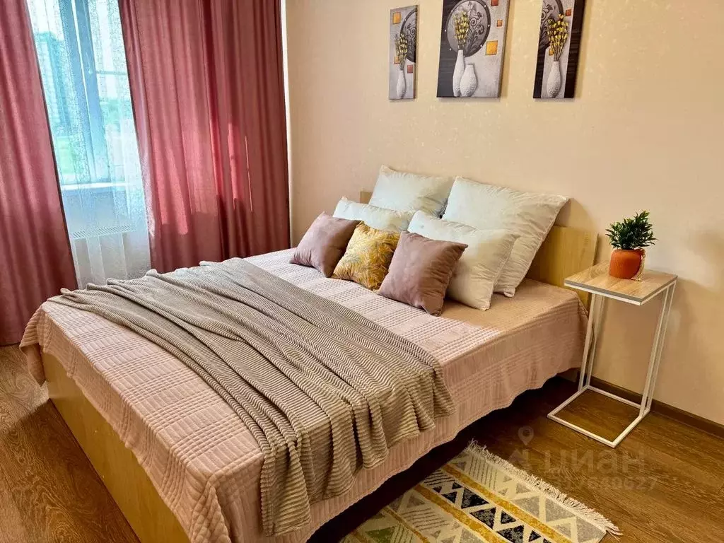 2-к кв. Алтайский край, Барнаул ул. Сергея Ускова, 40 (54.0 м) - Фото 1