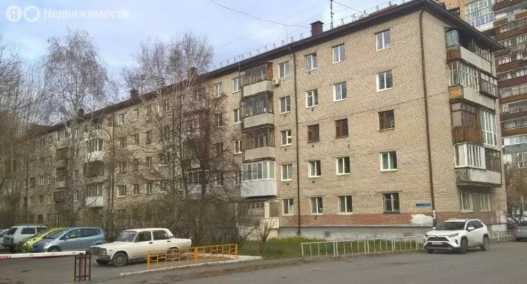 2-комнатная квартира: Тюмень, улица Салтыкова-Щедрина, 36 (61.1 м) - Фото 1