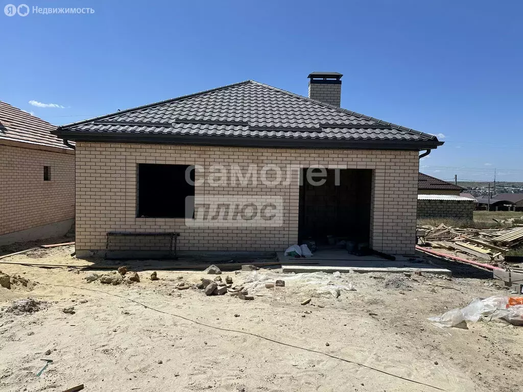 Дом в Элиста, Южный район, 14-я улица (100 м) - Фото 0