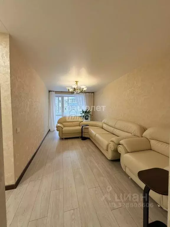 3-к кв. Ярославская область, Углич Солнечный мкр, 5 (57.1 м) - Фото 1