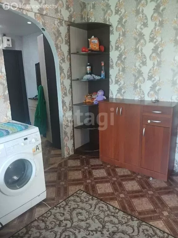 4-комнатная квартира: Ачинск, 6-й микрорайон, 5 (58.4 м) - Фото 1