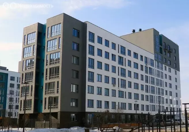 3-комнатная квартира: Тюмень, улица Павла Никольского, 10 (78.4 м) - Фото 0