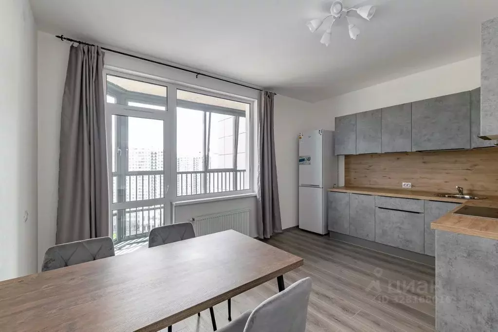 2-к кв. Санкт-Петербург ул. Маршала Захарова, 8 (67.0 м) - Фото 1