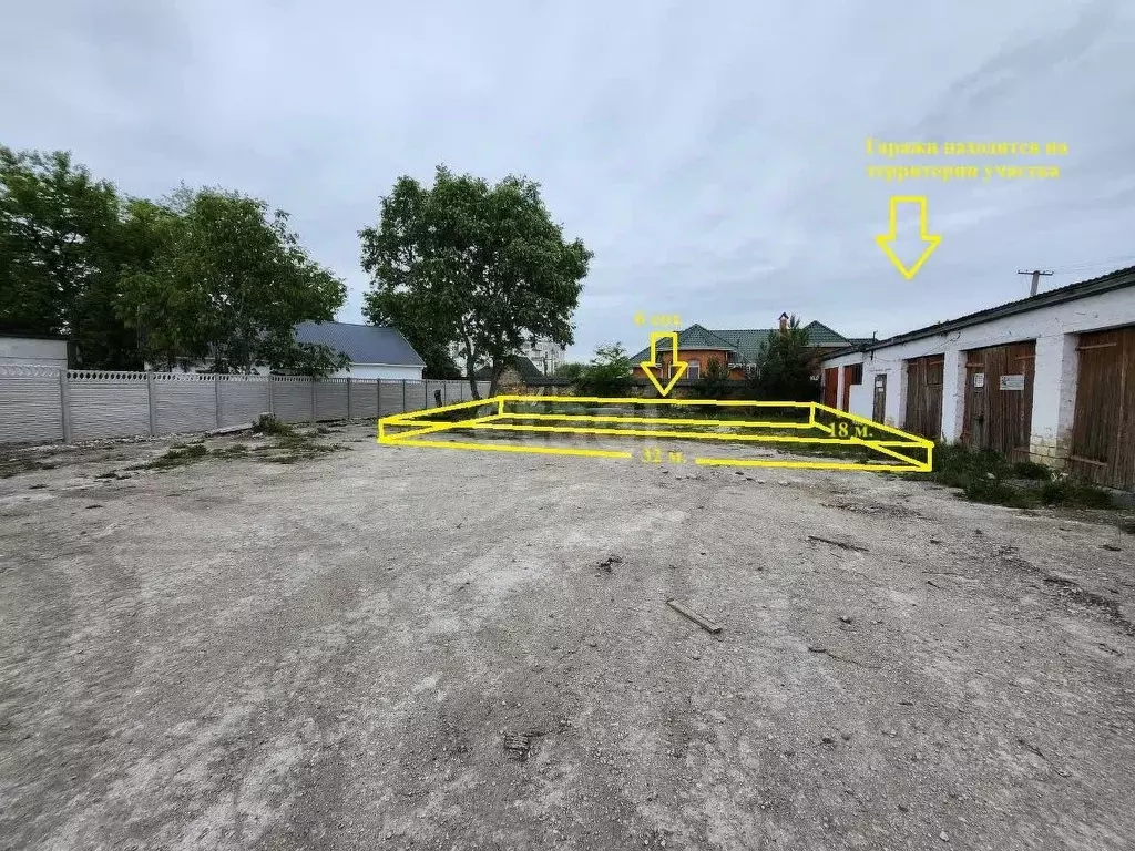 Участок в Крым, Белогорск ул. Нижнегорская (6.0 сот.) - Фото 0