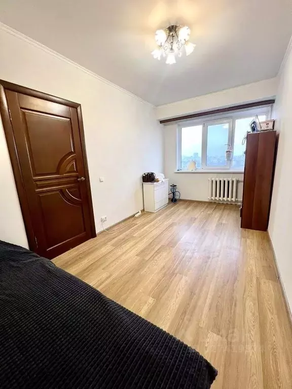 3-к кв. Орловская область, Орел пл. Поликарпова, 10 (54.8 м) - Фото 1