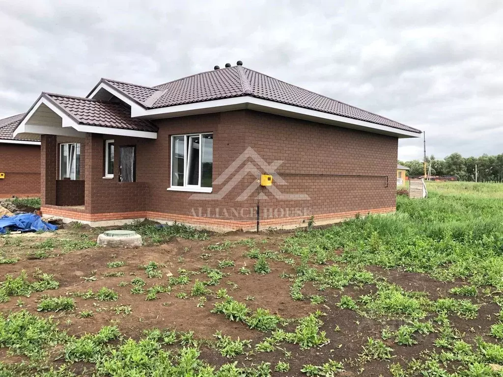 Дом в Татарстан, Лаишевский район, Сокуровское с/пос ул. Юности, 2 ... - Фото 1