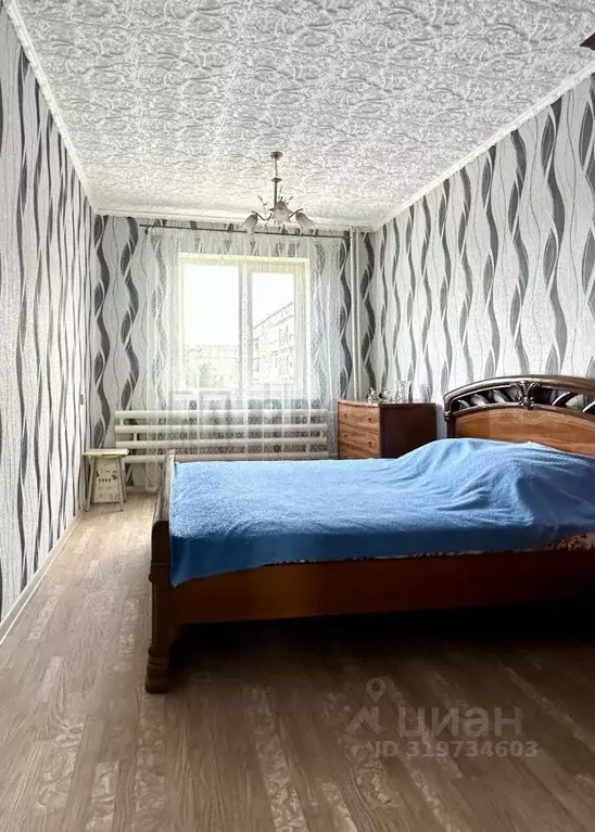 4-к кв. Свердловская область, Нижний Тагил ул. Зари, 107 (81.0 м) - Фото 0