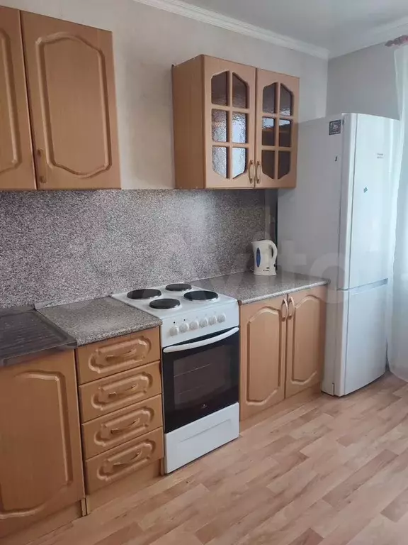 2-к. квартира, 58 м, 4/10 эт. - Фото 0