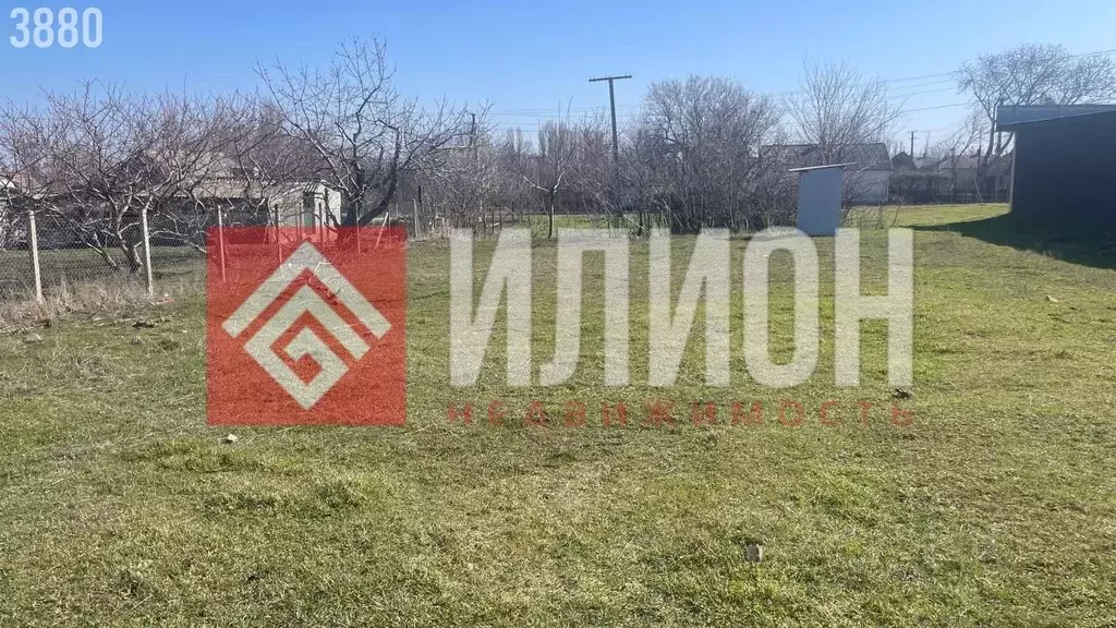 Участок в Крым, Кировский район, Абрикосовское с/пос, с. Кринички ул. ... - Фото 2