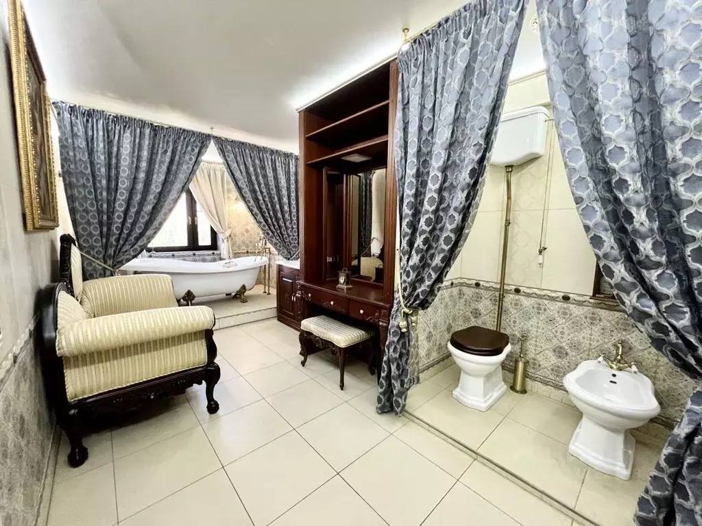 3-к кв. Мурманская область, Мурманск просп. Ленина, 25 (123.0 м) - Фото 2