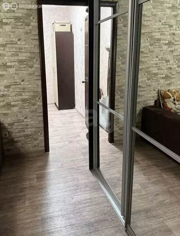 2-комнатная квартира: Саратов, улица имени Н.И. Вавилова, 13 (44 м) - Фото 1