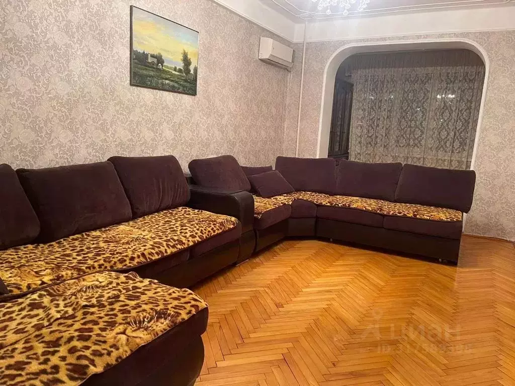 4-к кв. Дагестан, Махачкала ул. Хаджи Булача, 7Б (82.0 м) - Фото 0