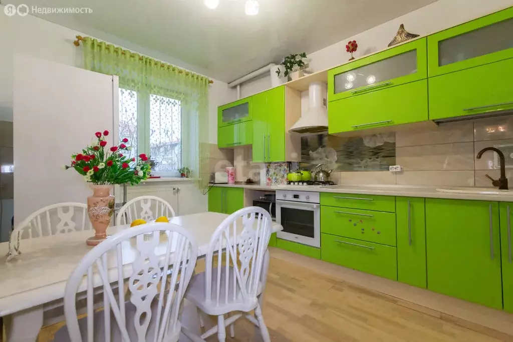 2-комнатная квартира: Калининград, улица Добролюбова, 48 (65.1 м) - Фото 1