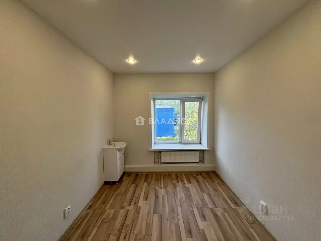 Офис в Коми, Сыктывкар Колхозная ул., 38/6 (11 м) - Фото 1