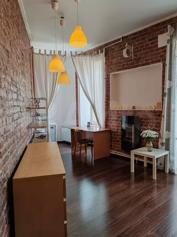 Комната 20 м в 4-к., 5/5 эт. - Фото 0