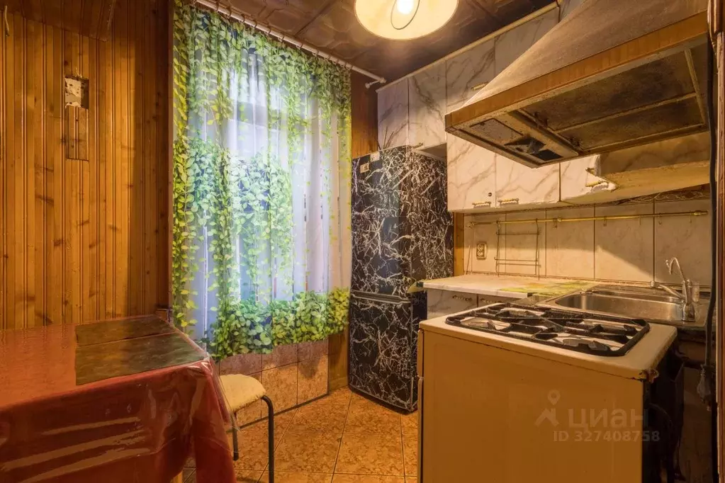 3-к кв. Санкт-Петербург ул. Лени Голикова, 51 (41.9 м) - Фото 1