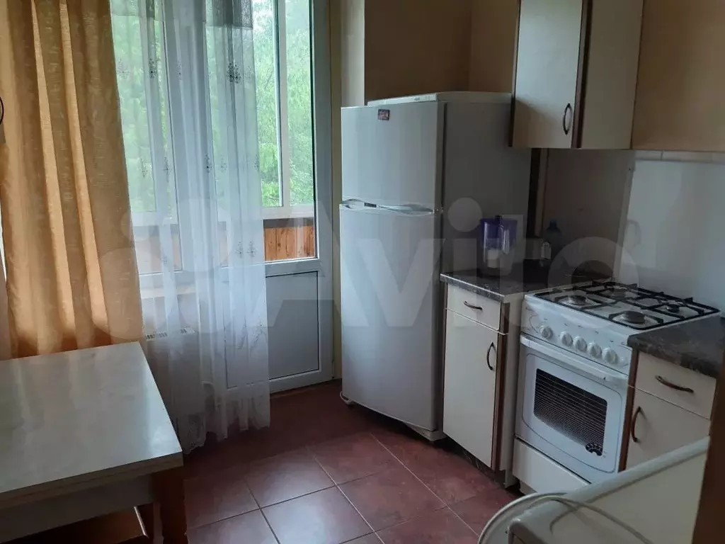 2-к. квартира, 42 м, 4/9 эт. - Фото 0