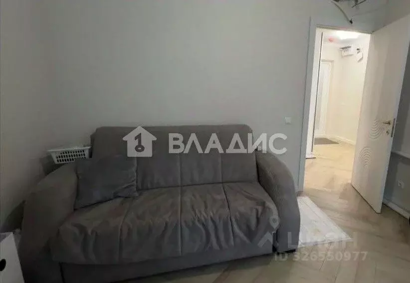 4-к кв. Москва ул. Саларьевская, 16к3 (67.1 м) - Фото 2