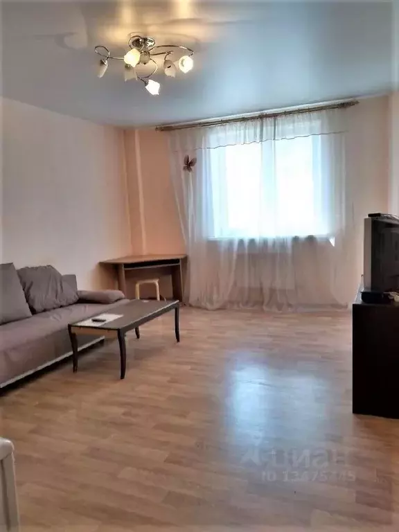 Студия Тюменская область, Тюмень Таврическая ул., 9к2 (32.0 м) - Фото 1