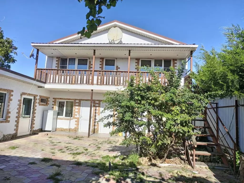 Дом в Краснодарский край, Темрюкский район, Запорожское с/пос, пос. ... - Фото 1