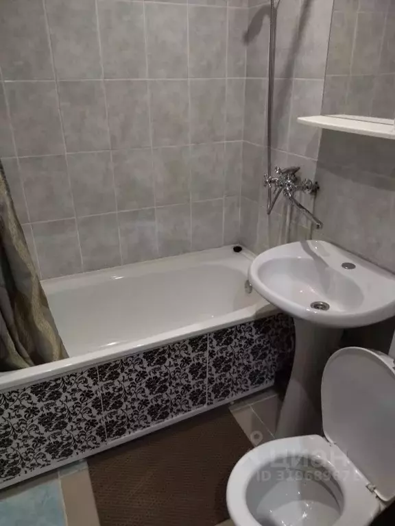 2-к кв. Мурманская область, Мурманск просп. Кирова, 28В (48.0 м) - Фото 1