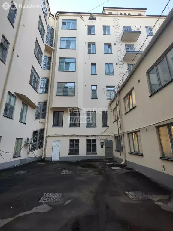 2-комнатная квартира: Выборг, Вокзальная улица, 13 (76 м) - Фото 1