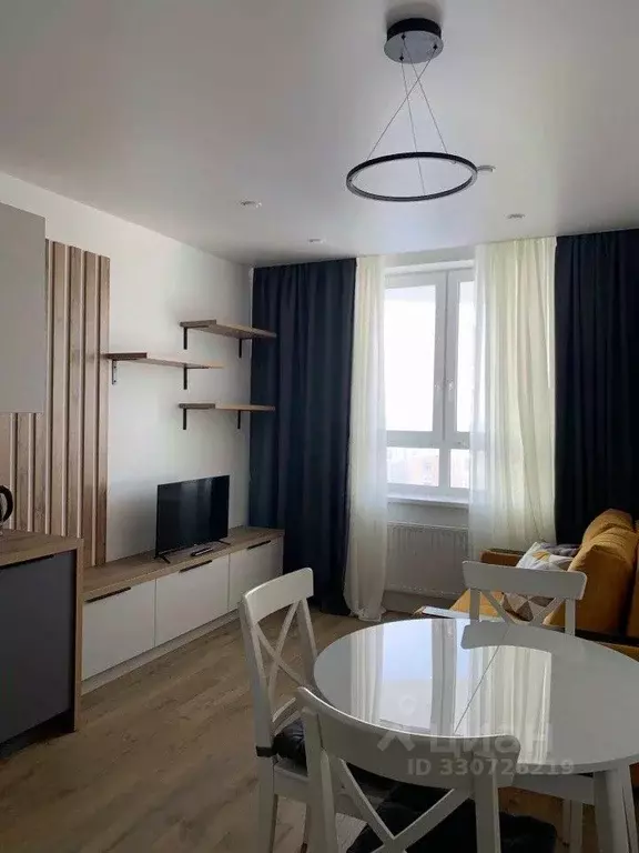 1-к кв. Свердловская область, Екатеринбург ул. Азина, 22/7 (41.4 м) - Фото 1