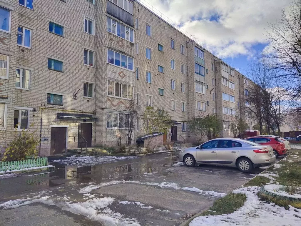 2-к кв. Калужская область, Людиново ул. 3-го Интернационала, 29 (53.0 ... - Фото 0