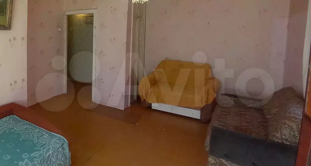 Комната 31 м в 1-к., 1/4 эт. - Фото 1