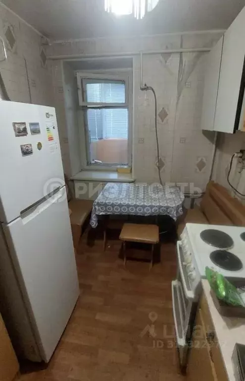 2-к кв. Мурманская область, Сафоново пгт ул. Школьная, 7 (45.4 м) - Фото 0