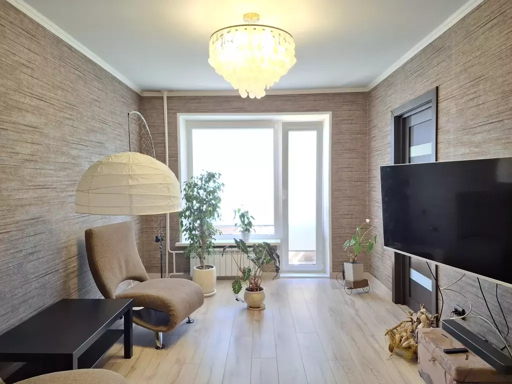 Продаётся 4-к квартира, 60.2 м - Фото 0