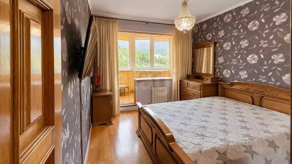 2-к кв. Крым, Ялта ул. Кривошты, 18 (82.0 м) - Фото 1