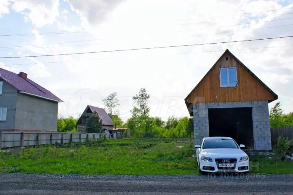 Участок в Тюменская область, Тюмень Петербургская ул. (12.5 сот.) - Фото 0