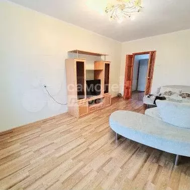 2-к. квартира, 50 м, 2/5 эт. - Фото 1