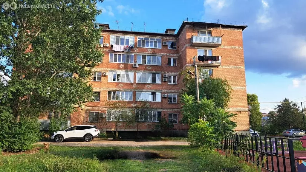 2-комнатная квартира: Апшеронск, Коммунистическая улица, 18 (49.6 м) - Фото 1