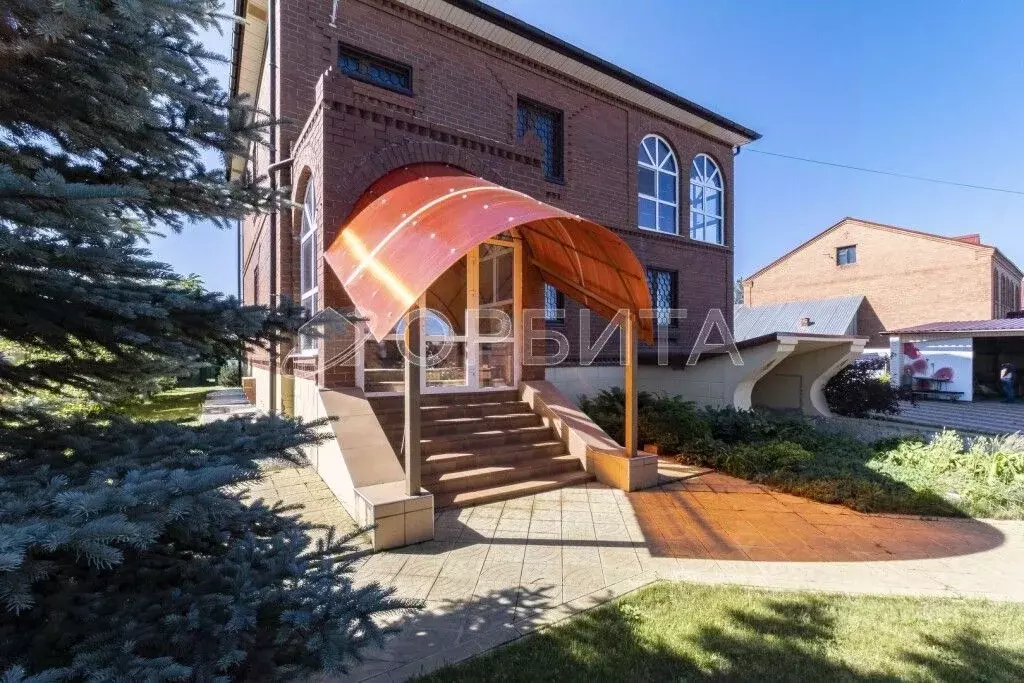 Дом в Тюменская область, Тюменский муниципальный округ, д. Дербыши ул. ... - Фото 1