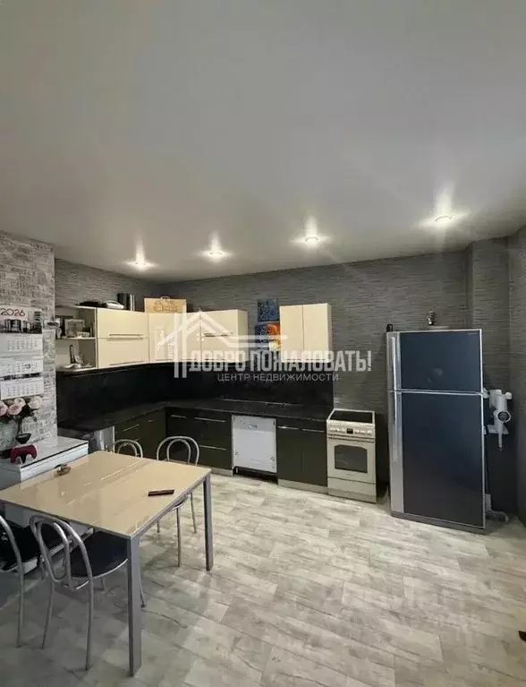 3-к кв. Хакасия, Абакан ул. Торосова, 7к1 (67.0 м) - Фото 1